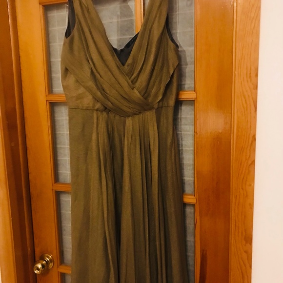 Tahari gold A line dress flare bottom size 46 European - Picture 2 of 5
